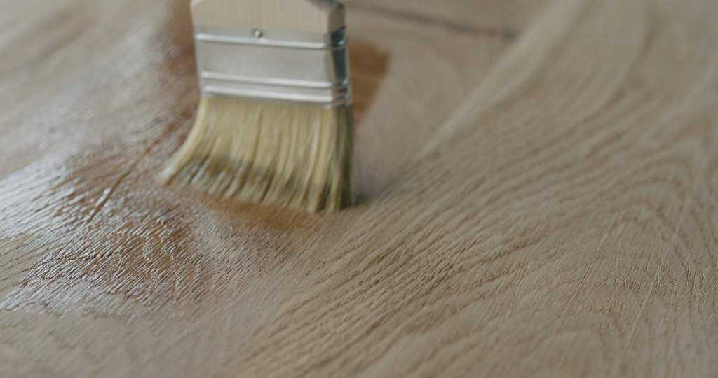 Comment choisir un vernis pour meuble et objet en bois ?